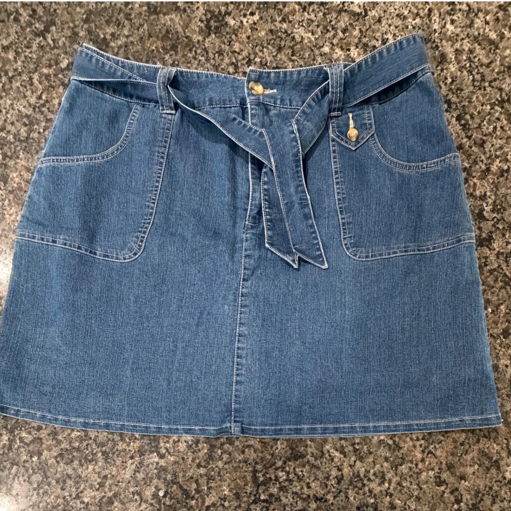 White Stag Women Medium Denim Skort Tie Waist Patch Pockets Size 14 Regular